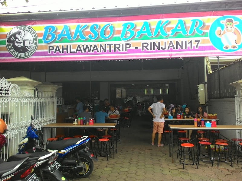 Bakso Bakar Pahlawan Trip (BABATRIP) di Malang