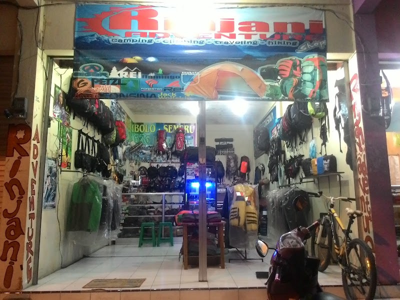 Everest Adventure store di Lamongan