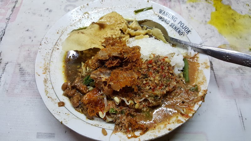 Nasi Pecel Rawon Pucang Moroseneng di Surabaya