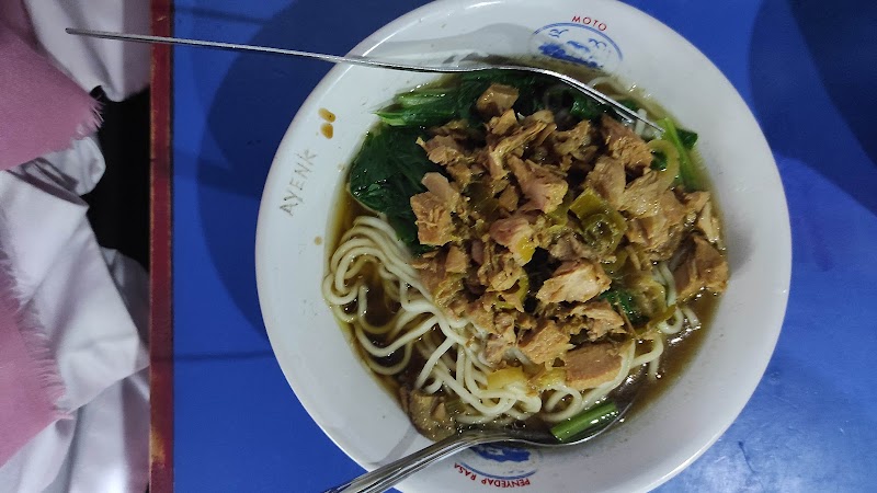 Pangsit Mie Ayam Gloria di Probolinggo