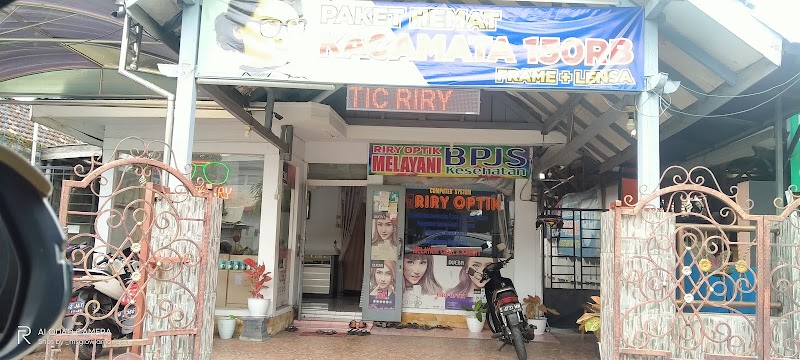 RIRY Optik di Lamongan