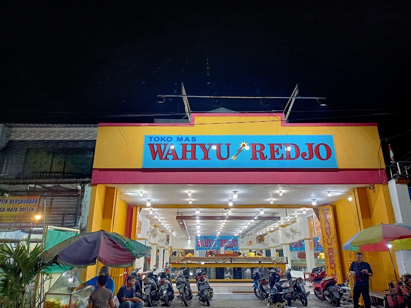 Toko Mas WAHYU REDJO di Surabaya