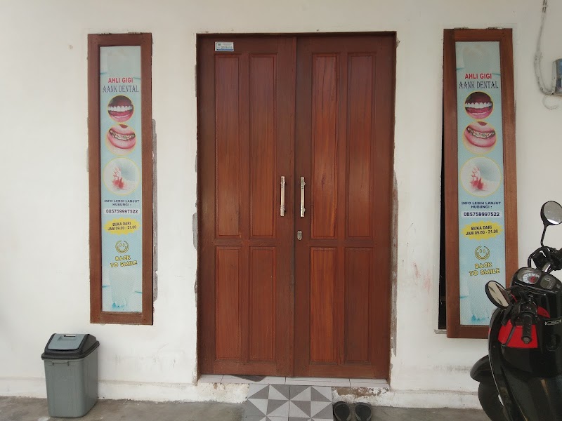 AHLI GIGI AANK DENTAL di Kota Pontianak