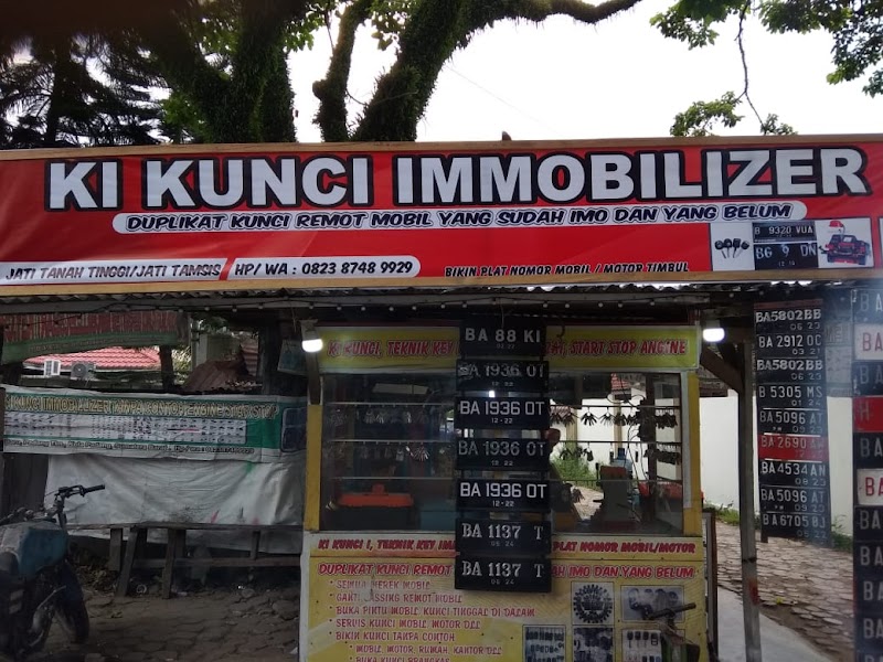 Ahli kunci imobillizer di Kota Padang