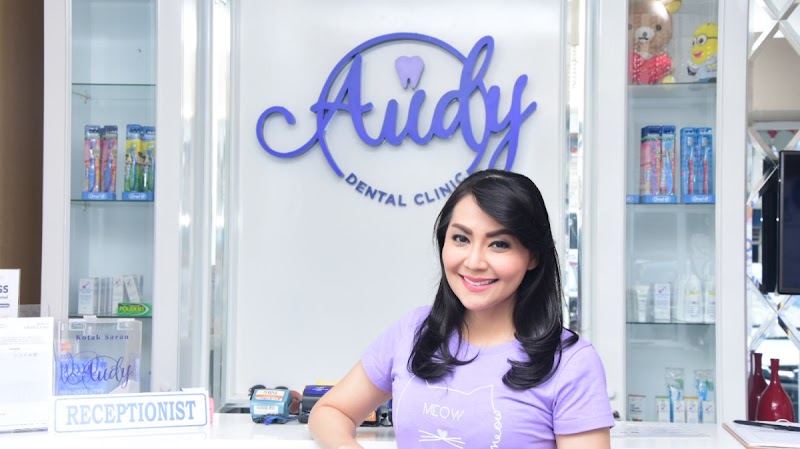 Audy Dental Bandung | Klinik Dokter Gigi Spesialis di Lengkong