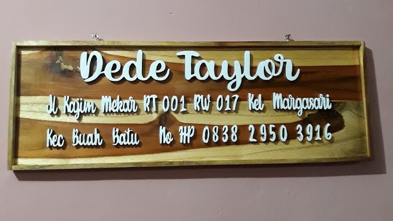 Dede Taylor di Buahbatu