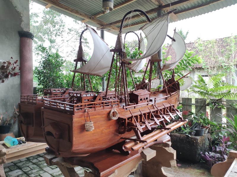 Deepa Indonesia (Wooden Art & Craft) di Kota Magelang