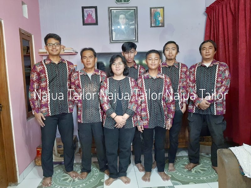 Najua Tailor di Medan Satria