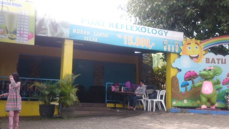 PIJAT REFLEXOLOGY di Kota Batu