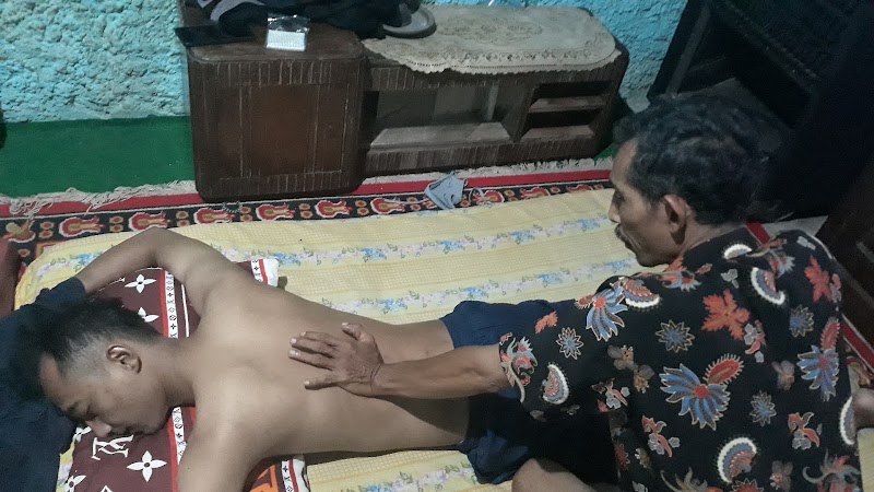 Pijat urat pak man & mbak fit di Kab. Bojonegoro