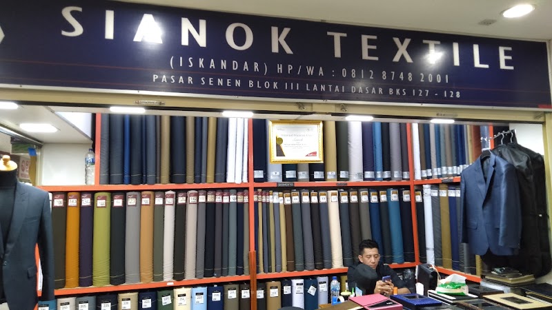 Toko Textile & Tailor By SIANOK H.ISKANDAR di Senen