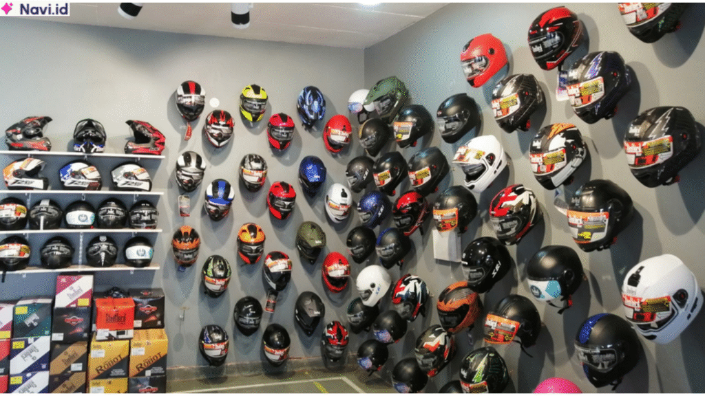 toko helm Makassar