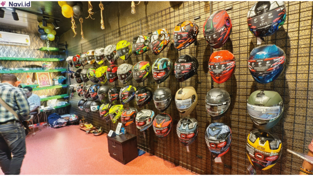 toko helm Singkawang